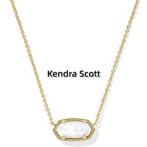Elisa Gold Pendant Necklace in Ivory Mother-of-Pearl